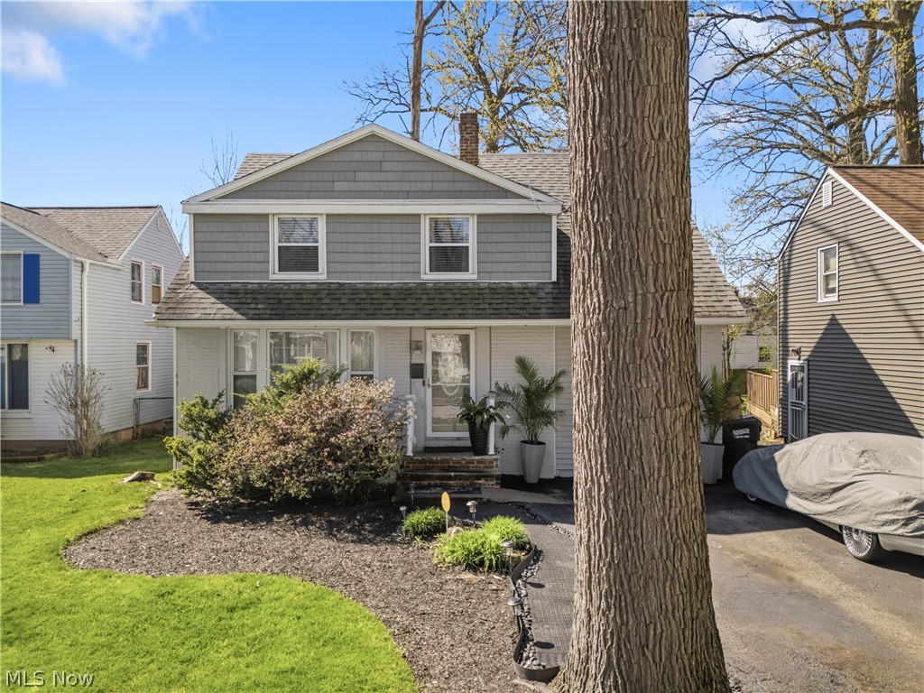 19406 Wickfield Avenue Warrensville Heights OH 44122