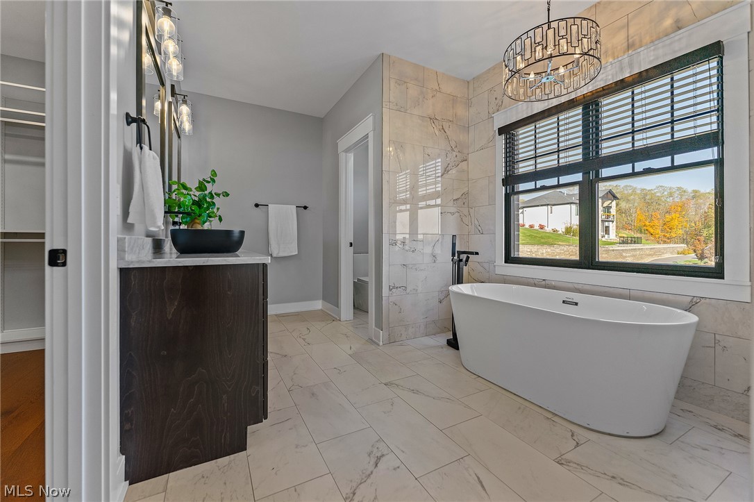 2645 Waters Edge Drive Columbiana OH 44408