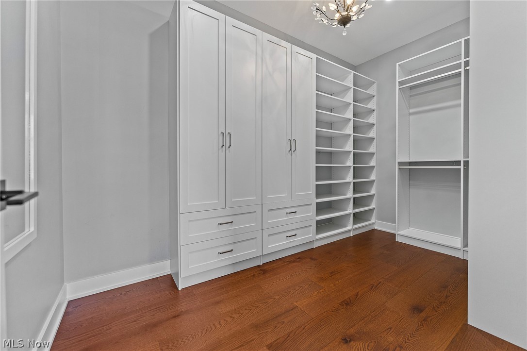 2645 Waters Edge Drive Columbiana OH 44408
