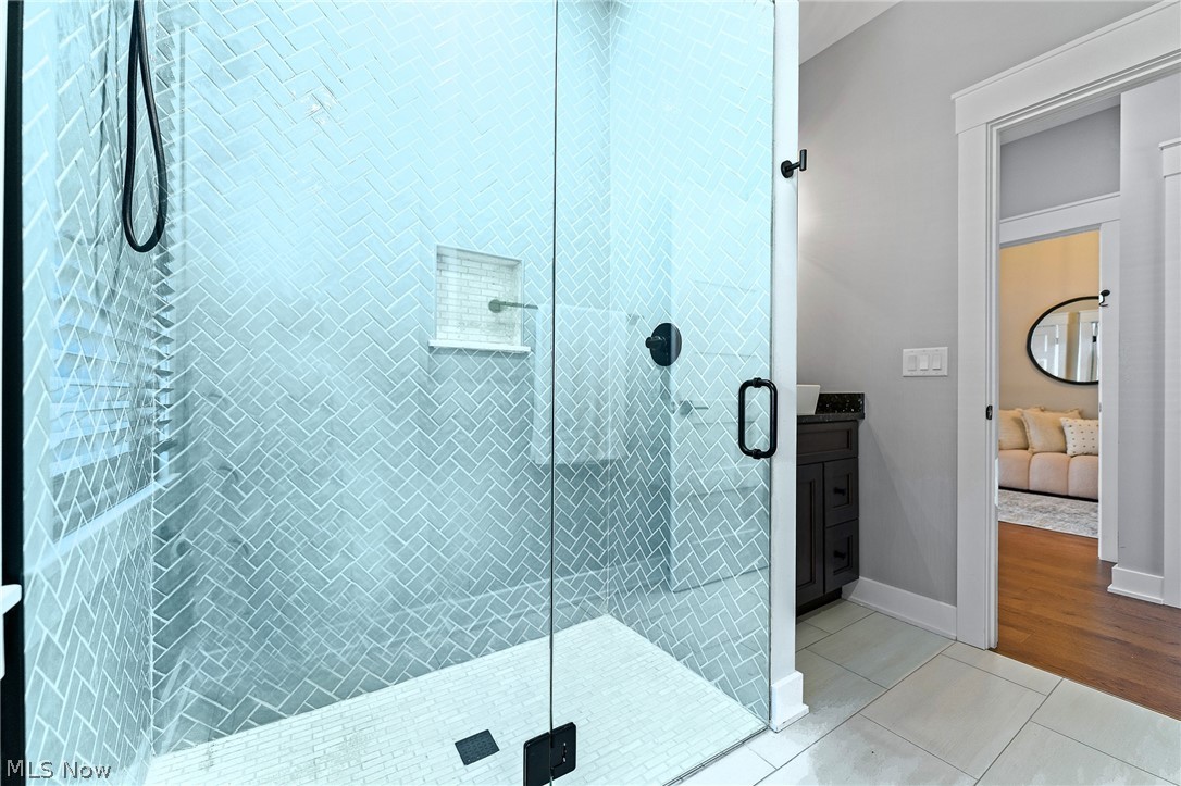 2645 Waters Edge Drive Columbiana OH 44408