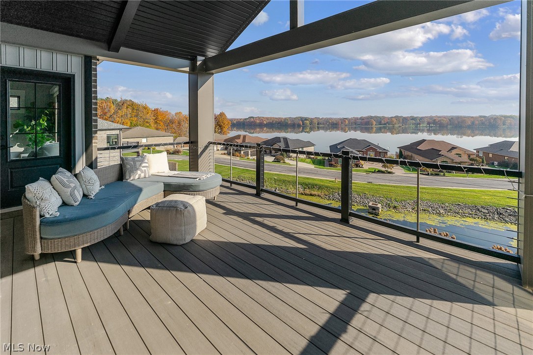 2645 Waters Edge Drive Columbiana OH 44408