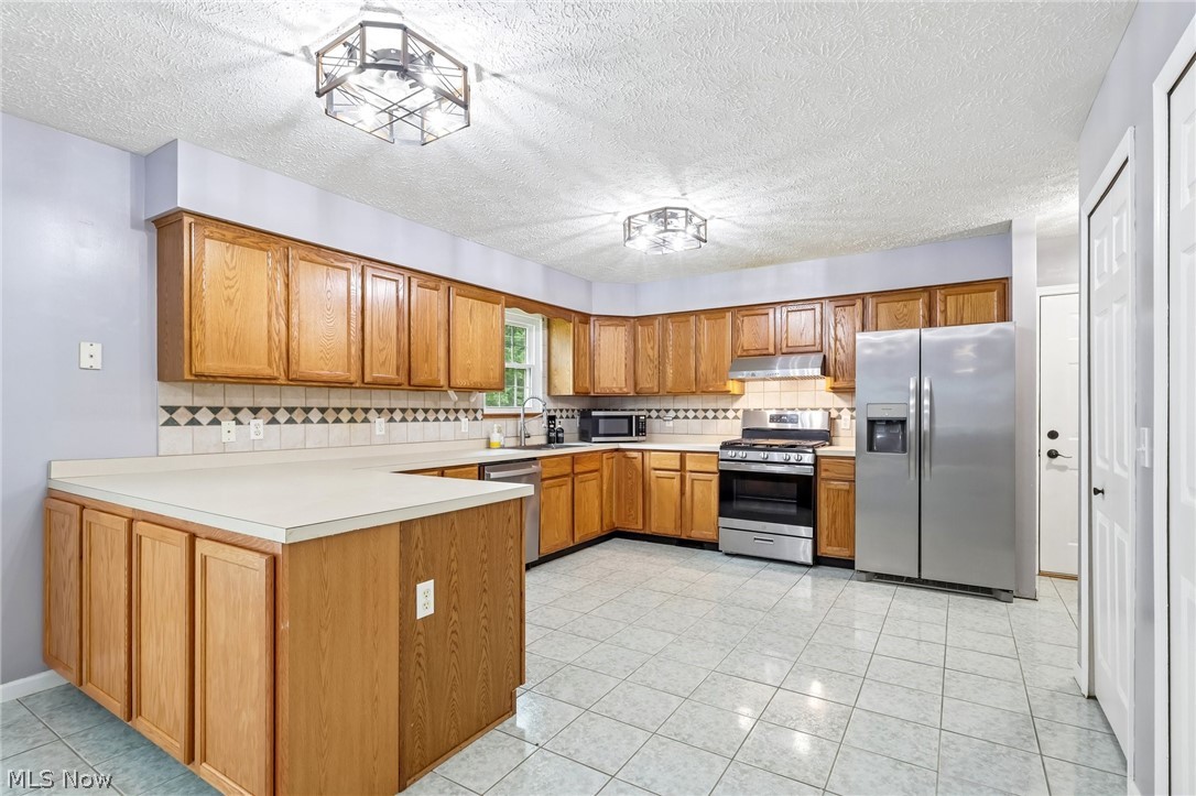 1840 Green Road Madison OH 44057