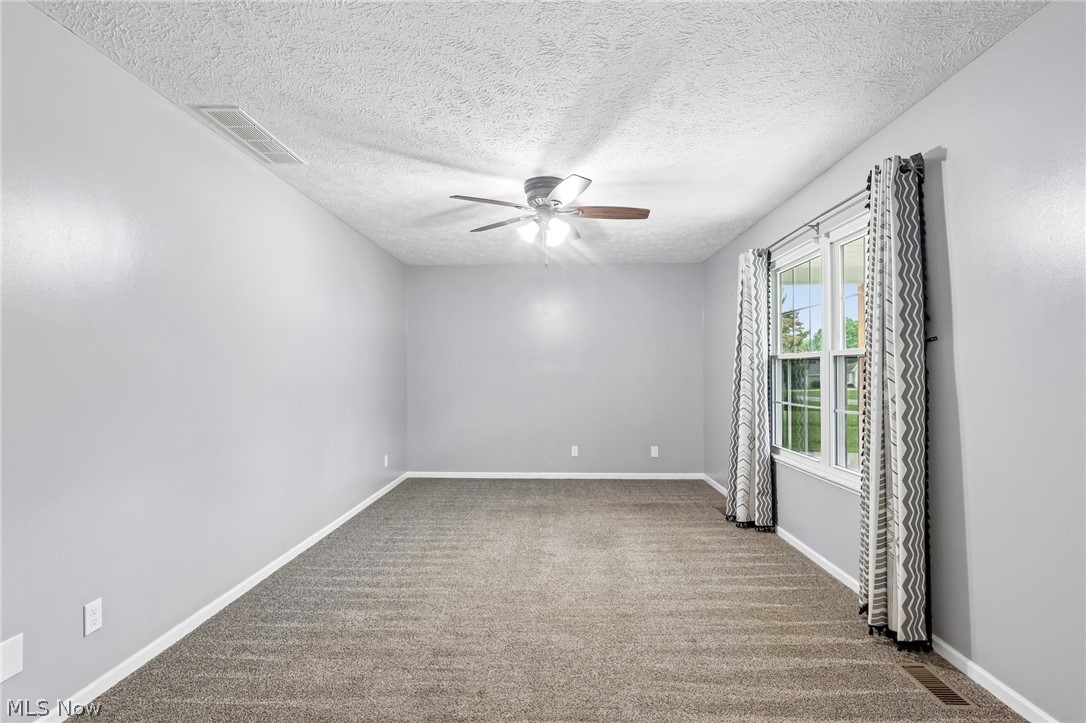 1840 Green Road Madison OH 44057