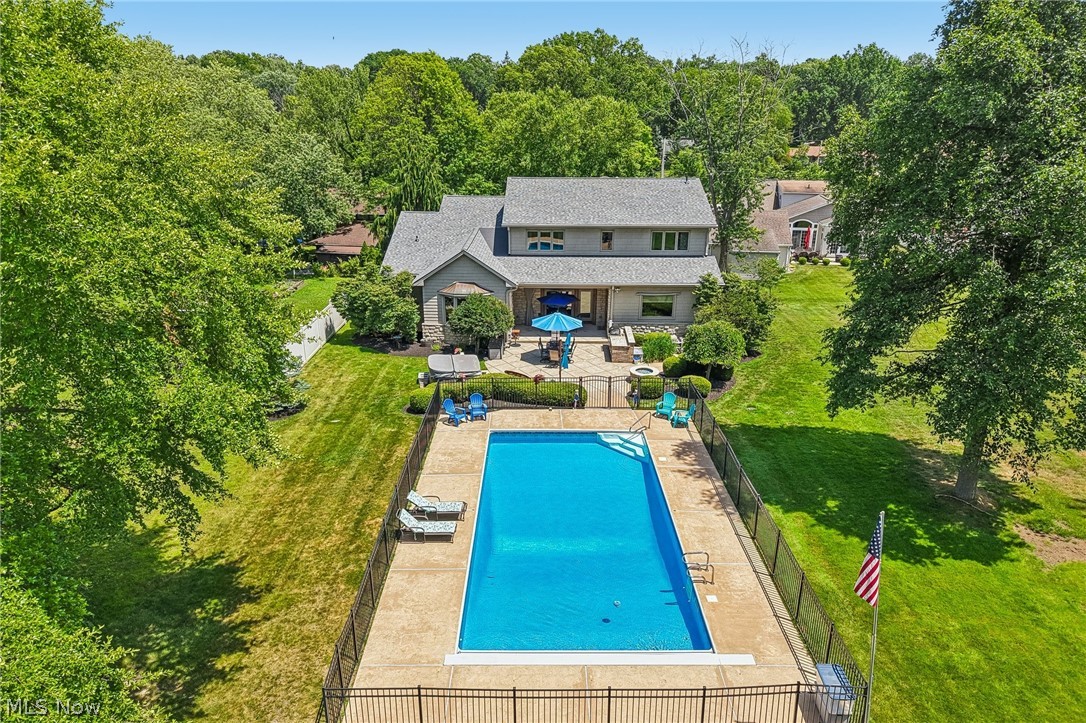 1782 Horseshoe Boulevard Westlake OH 44145