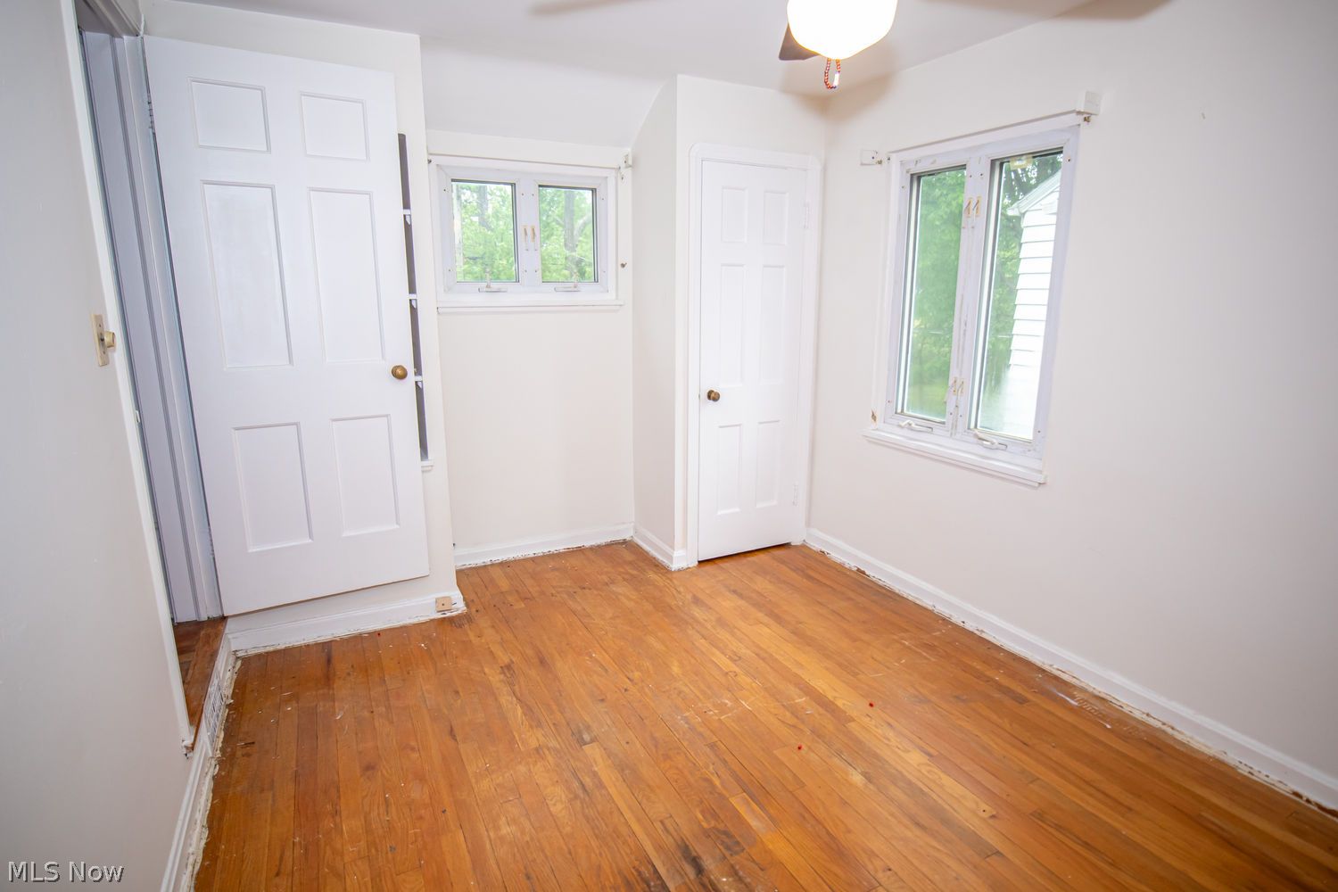 3925 Strandhill Road Cleveland OH 44128