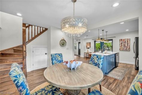6008 W Clinton Avenue Cleveland OH 44102