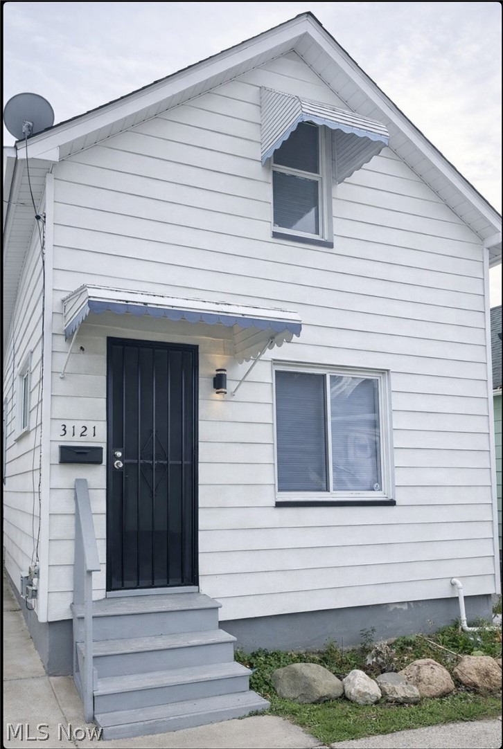 3121 Trowbridge Avenue Cleveland OH 44109