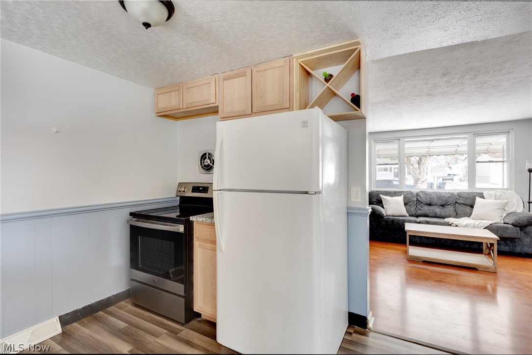 6016 Gilmere Drive Brook Park OH 44142