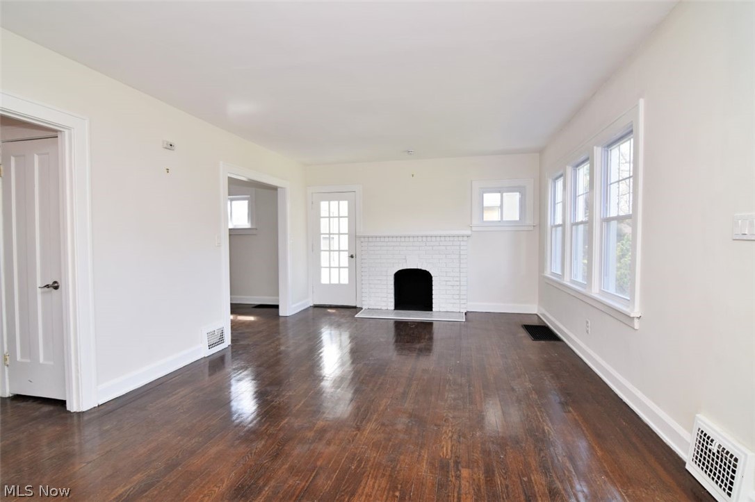2339 Canterbury Road University Heights OH 44118