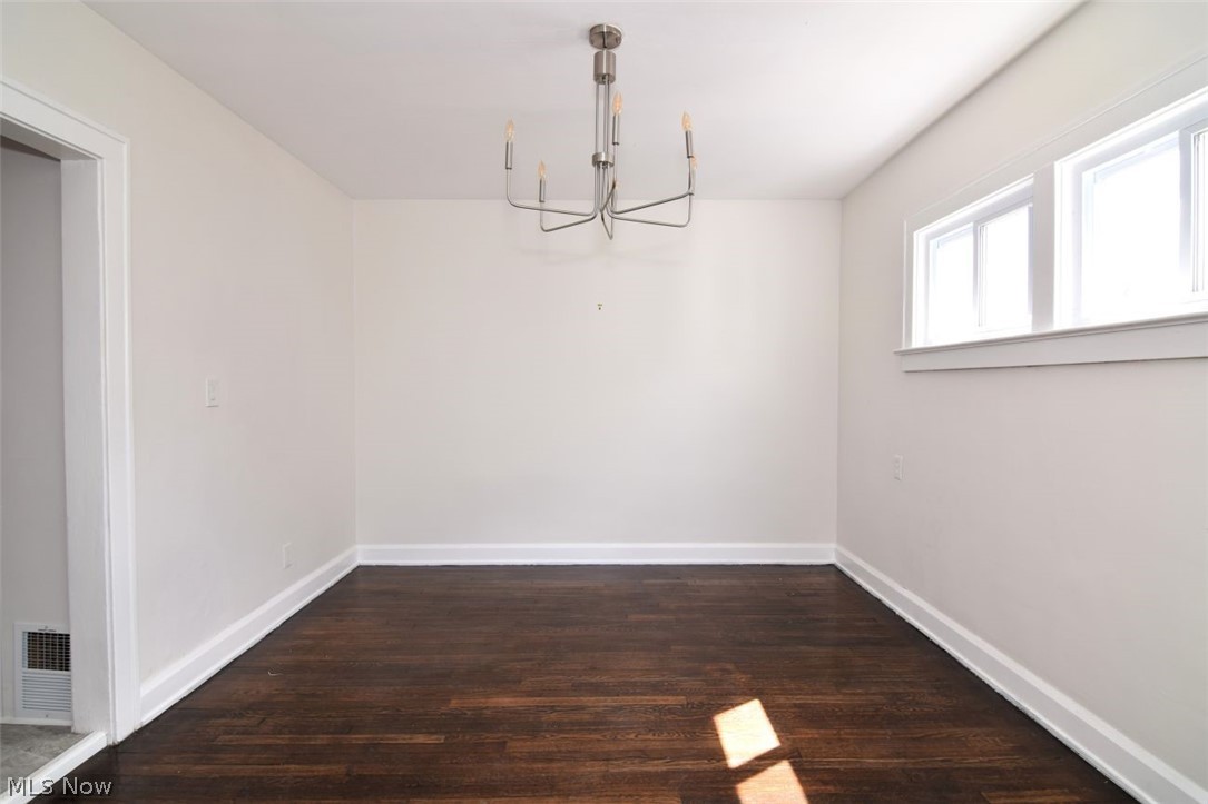 2339 Canterbury Road University Heights OH 44118