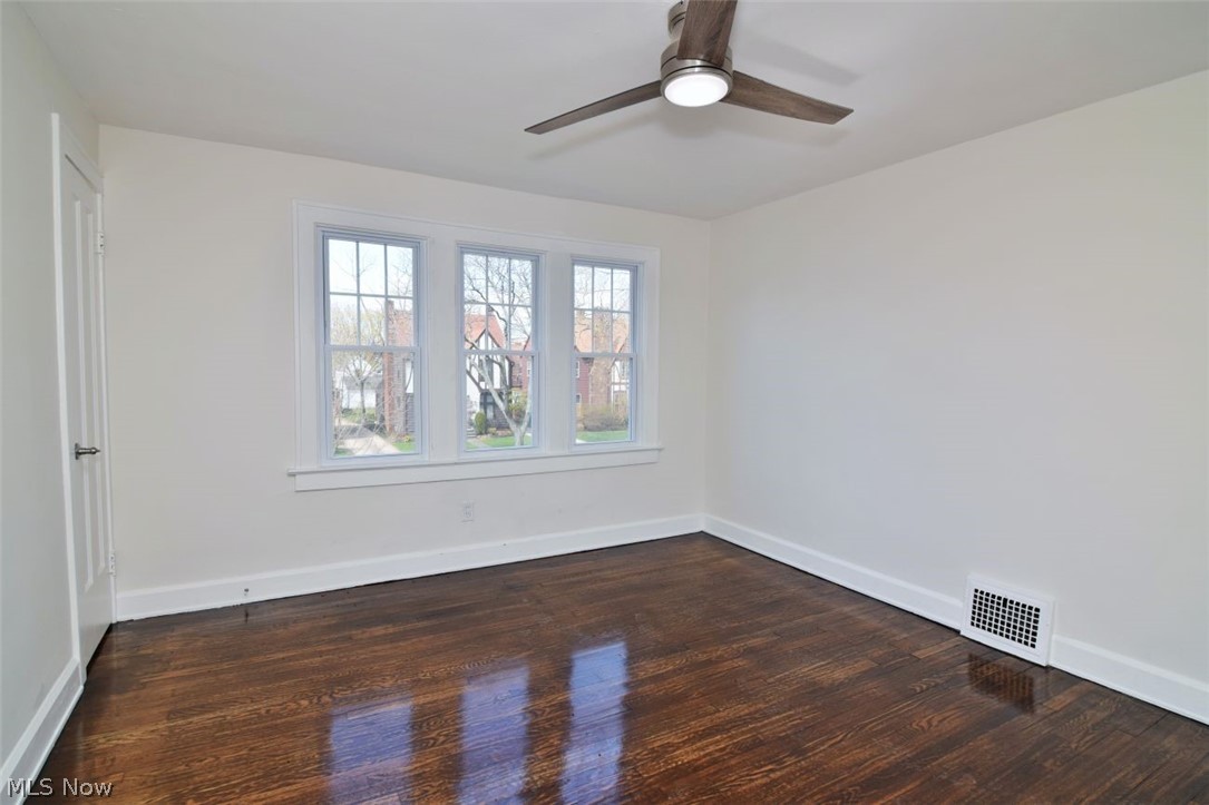2339 Canterbury Road University Heights OH 44118