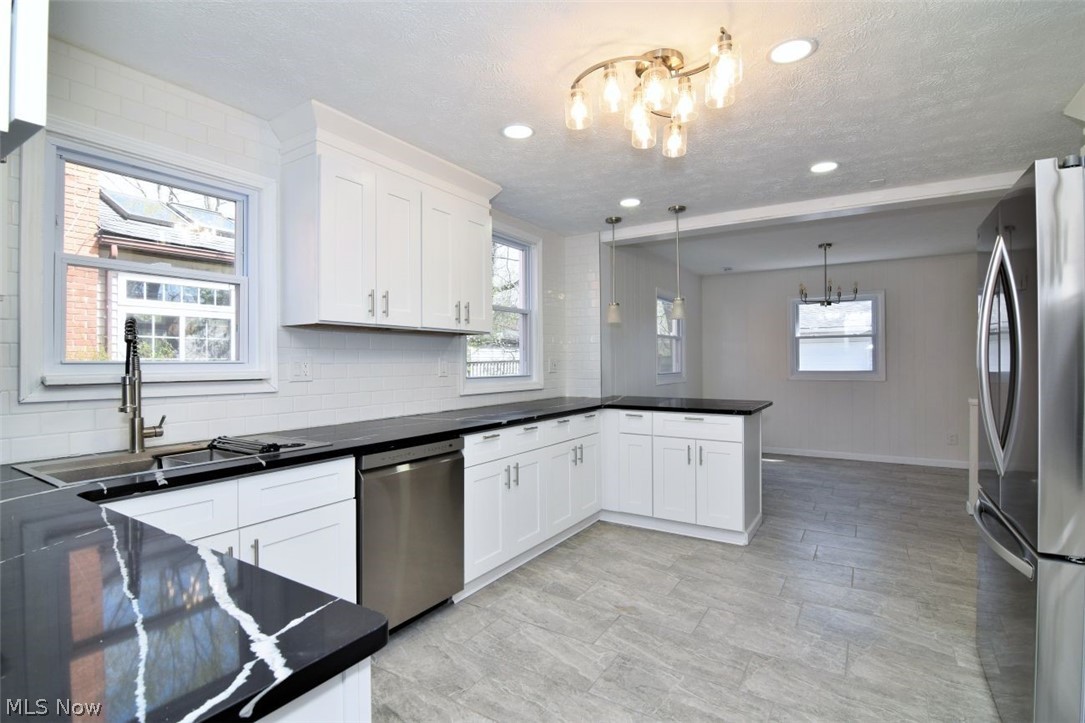 2339 Canterbury Road University Heights OH 44118