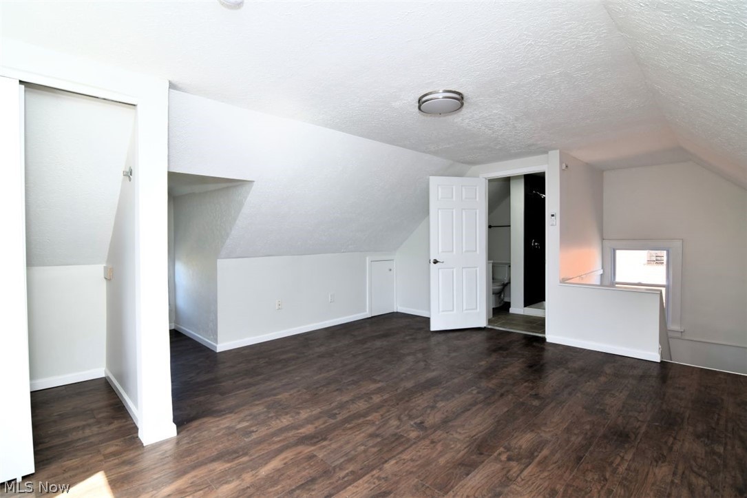 2339 Canterbury Road University Heights OH 44118