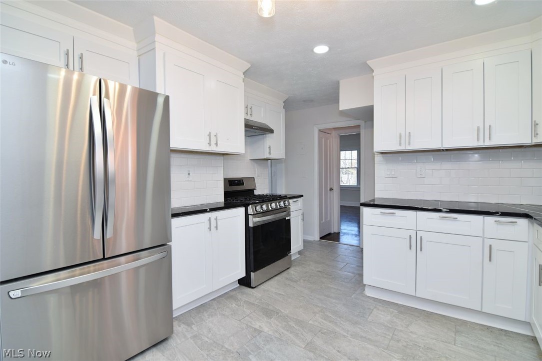 2339 Canterbury Road University Heights OH 44118