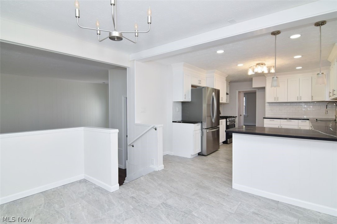 2339 Canterbury Road University Heights OH 44118