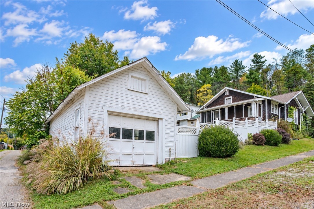 703 N 4th Street Dennison OH 44621
