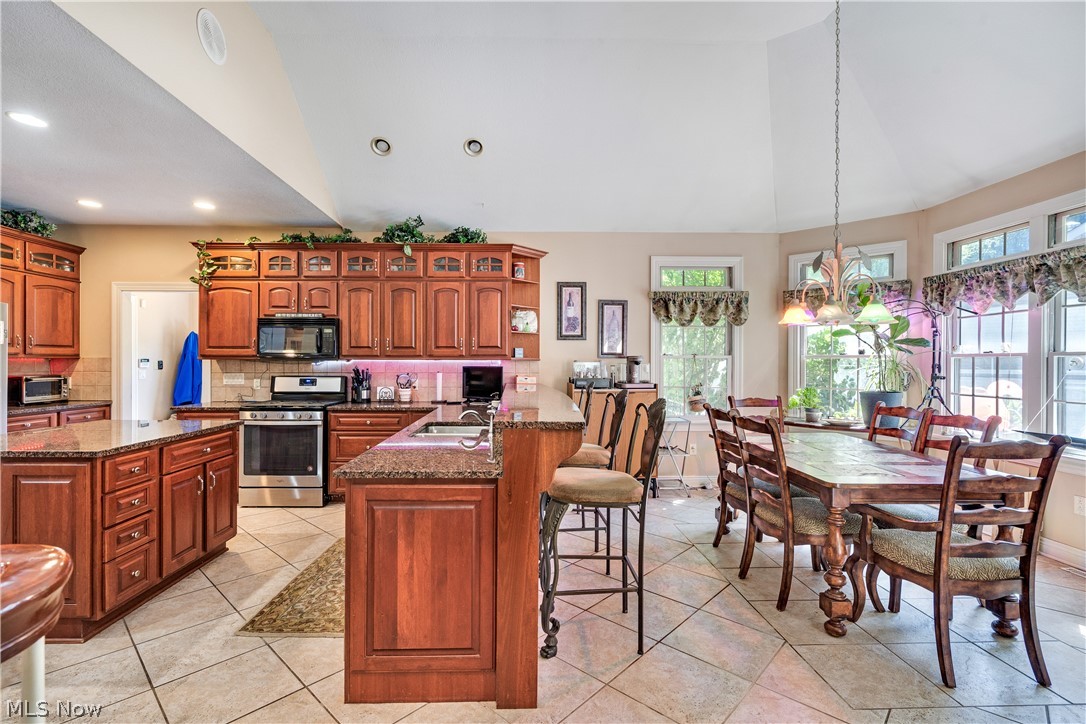 11535 Sunny Lake Drive New Middletown OH 44442
