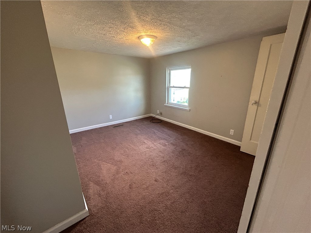 110 Greene Street Newport OH 45768
