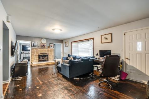 200 Cochran Road Cuyahoga Falls OH 44223