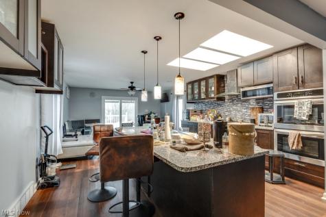200 Cochran Road Cuyahoga Falls OH 44223