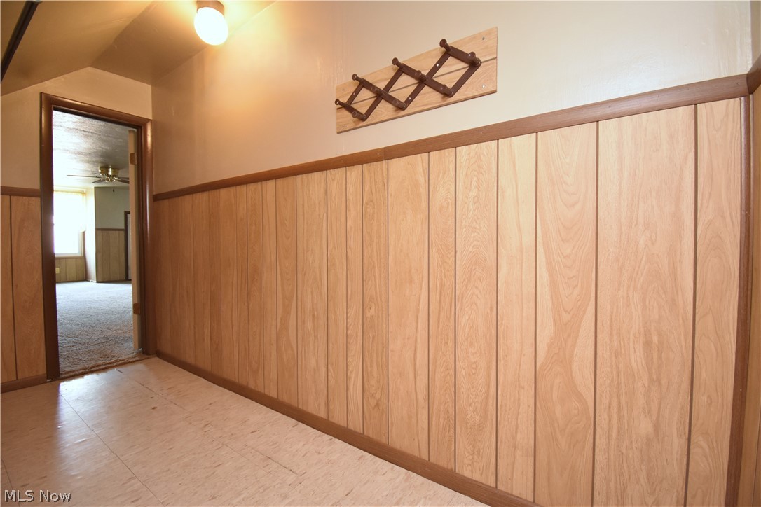 211 Parish Avenue Hubbard OH 44425
