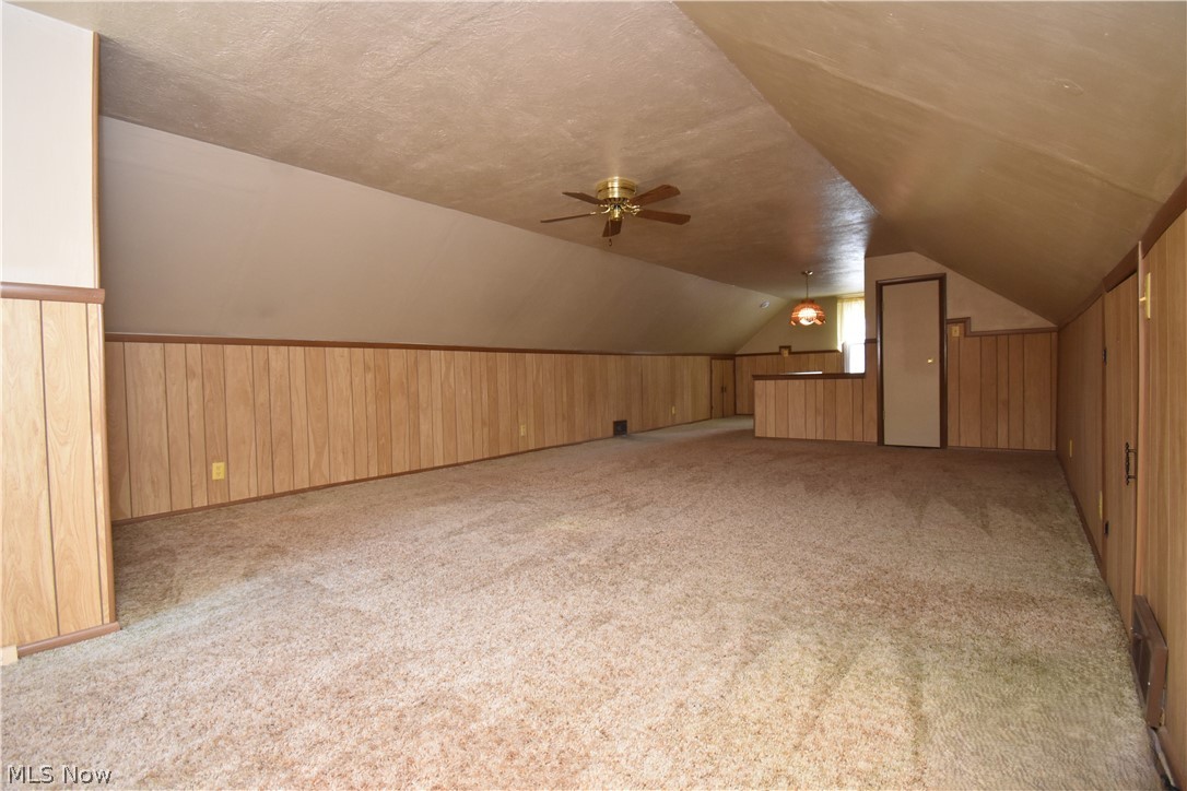 211 Parish Avenue Hubbard OH 44425