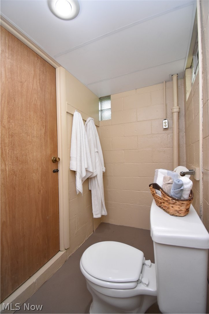211 Parish Avenue Hubbard OH 44425