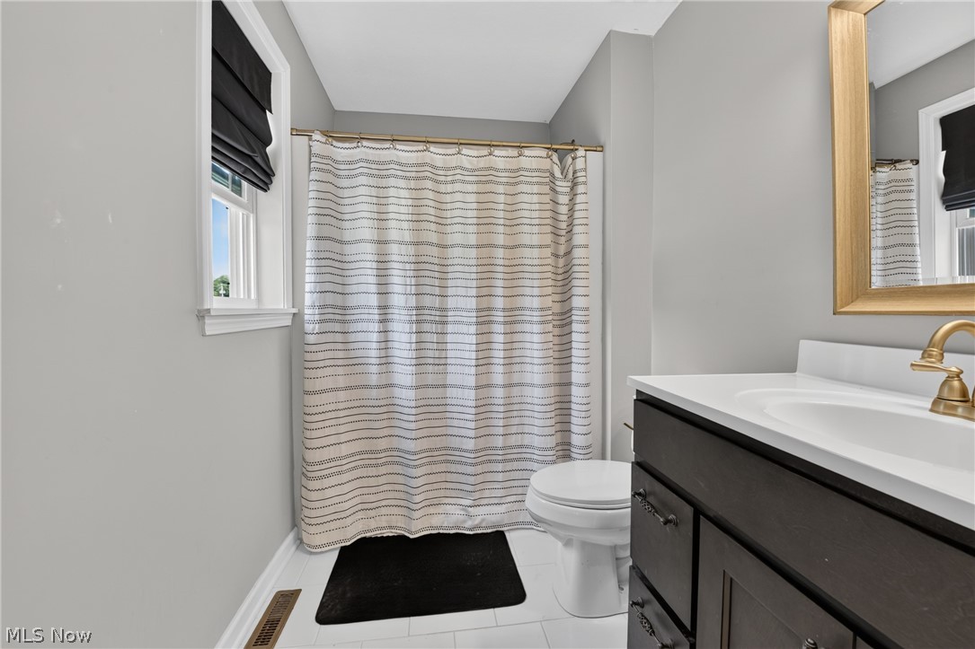 116 Myers Street Creston OH 44217