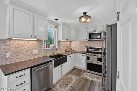 116 Myers Street Creston OH 44217