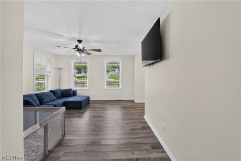 116 Myers Street Creston OH 44217