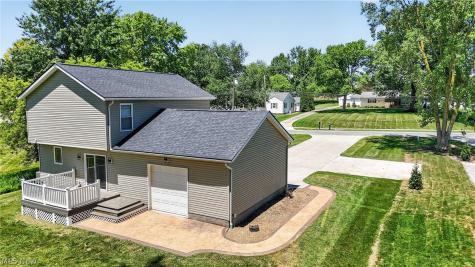 116 Myers Street Creston OH 44217