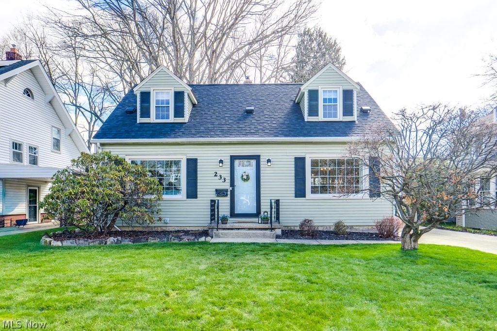233 Kenilworth Drive Akron OH 44313