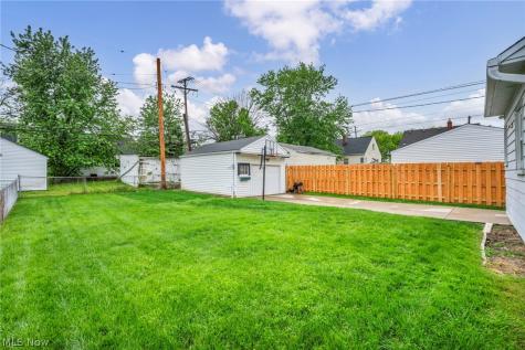 15300 Northwood Avenue Maple Heights OH 44137