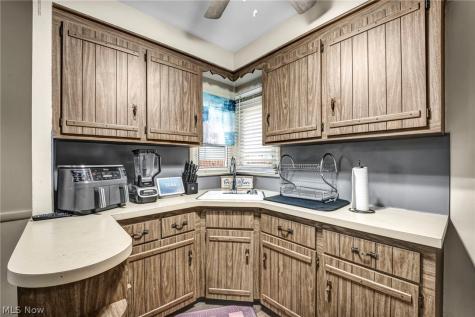 15300 Northwood Avenue Maple Heights OH 44137