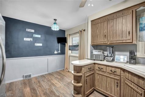 15300 Northwood Avenue Maple Heights OH 44137