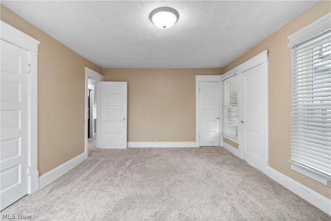 48 S Third Street Rittman OH 44270