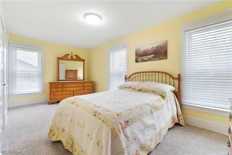 48 S Third Street Rittman OH 44270