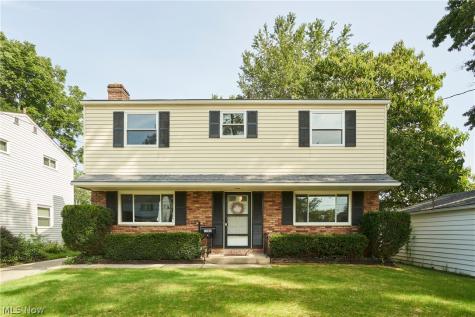 1503 Artman Avenue Akron OH 44313