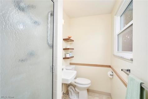 1503 Artman Avenue Akron OH 44313