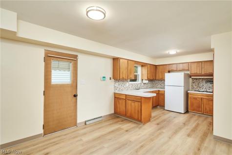 1503 Artman Avenue Akron OH 44313