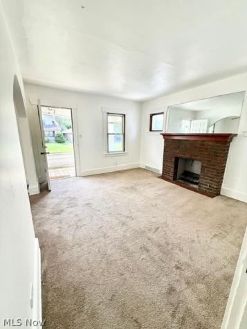 328 Marmion Avenue Youngstown OH 44507