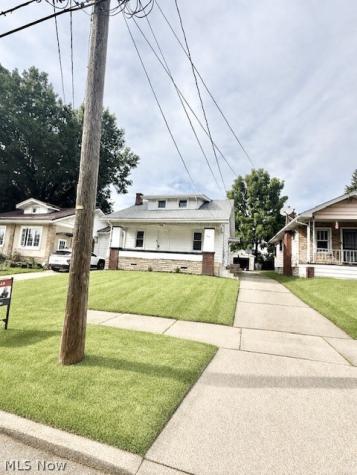 328 Marmion Avenue Youngstown OH 44507