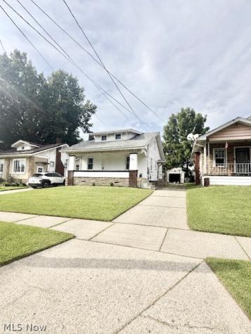 328 Marmion Avenue Youngstown OH 44507