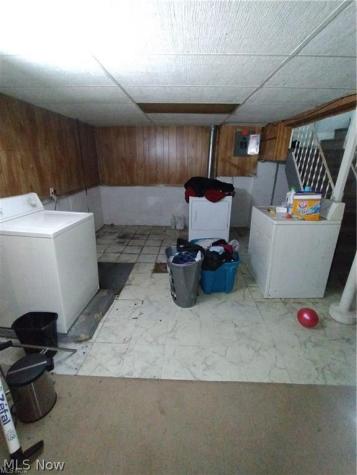 852 Marmion Avenue Youngstown OH 44502