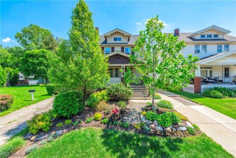 3755 Highland Road Cleveland OH 44111
