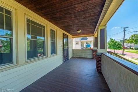 3755 Highland Road Cleveland OH 44111