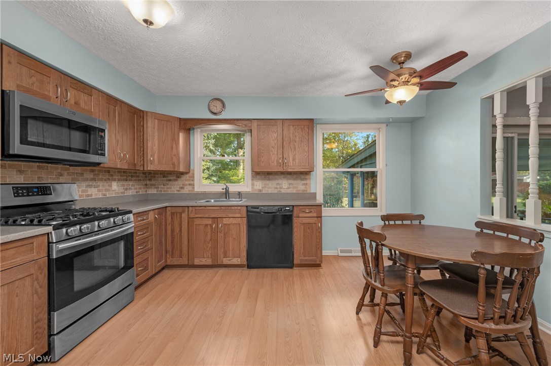 24450 Woodside Drive North Olmsted OH 44070