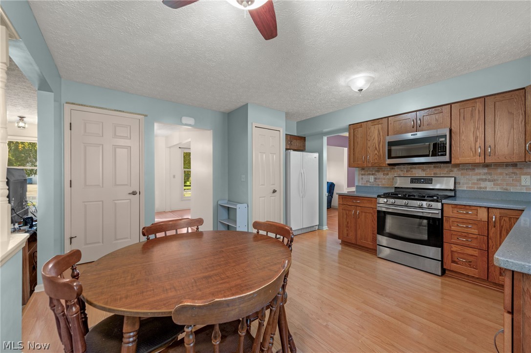 24450 Woodside Drive North Olmsted OH 44070