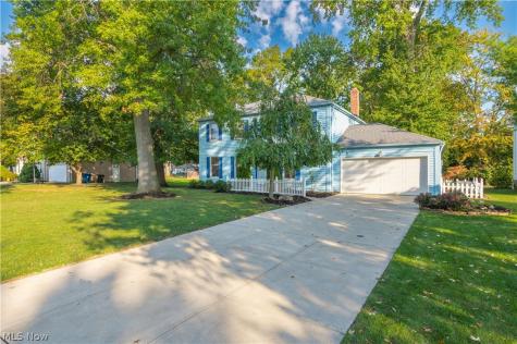 24450 Woodside Drive North Olmsted OH 44070