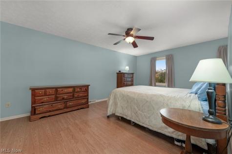 24450 Woodside Drive North Olmsted OH 44070